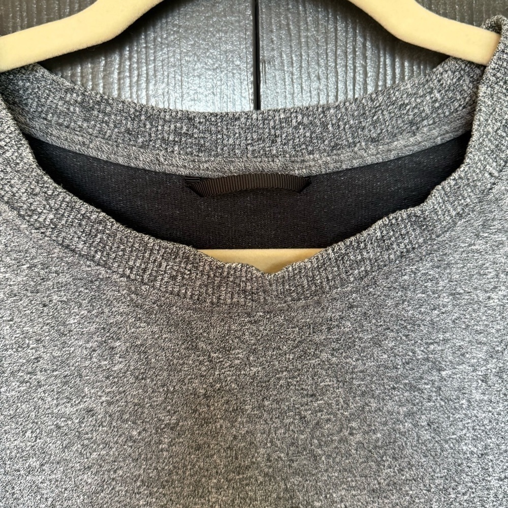 Lululemon High- Low Hem Crewneck Sweatshirt M - Picture 4 of 7